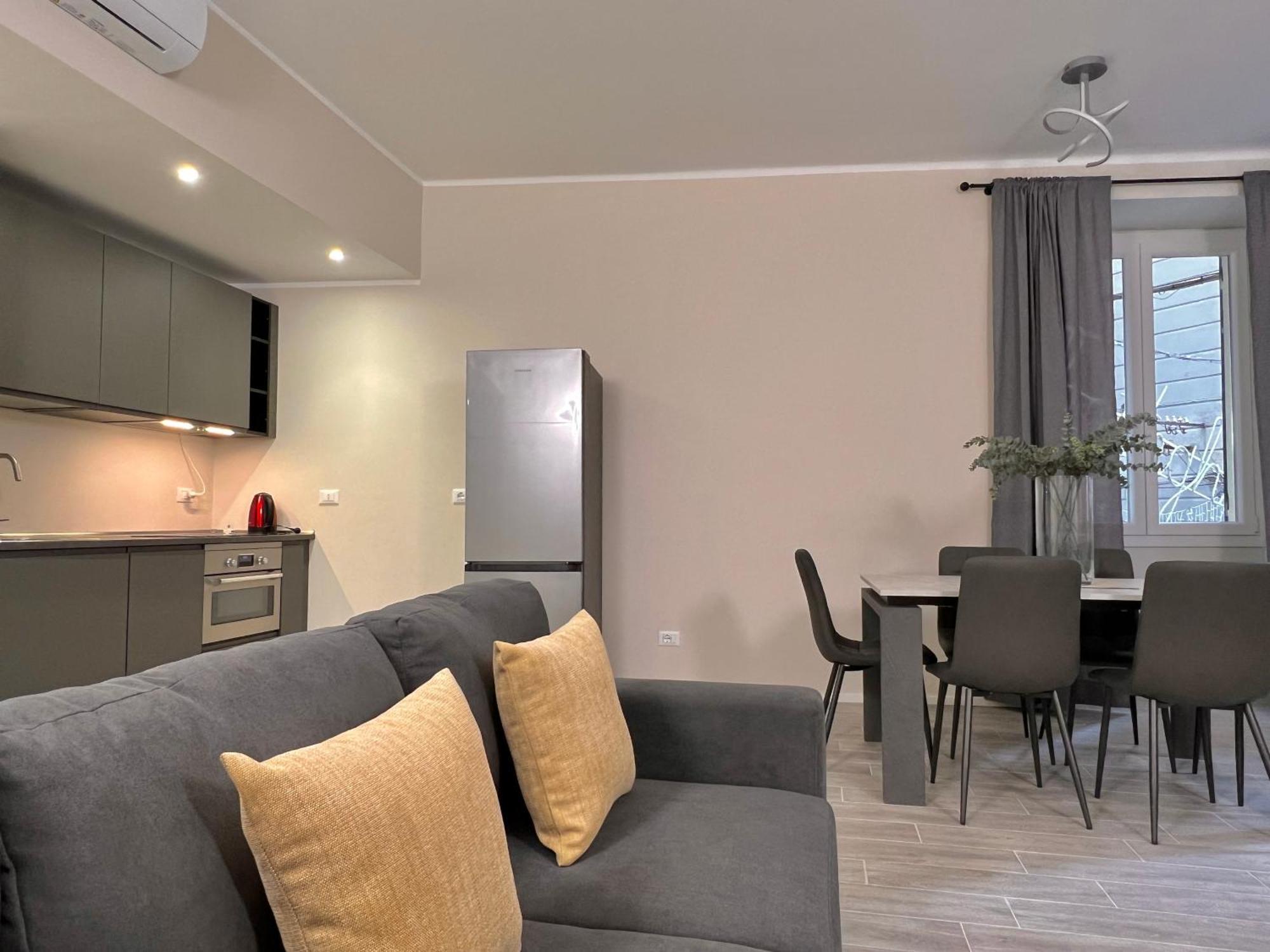 Lomellini One Apartment Genoa Exterior photo